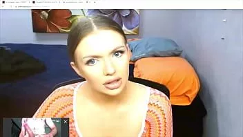 再生 Bangbros 女の子は私のアマチュアの大きな白いコックに反応します