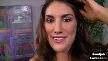 Riproduci Una tettona tettona fa un pov oliato hj e boobjob