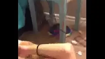 播放 两个金发女郎在 camwhore.online 上赤裸上身