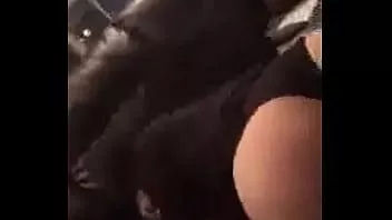 播放 在 camwhore.online 上戏弄屁股和展示奶子