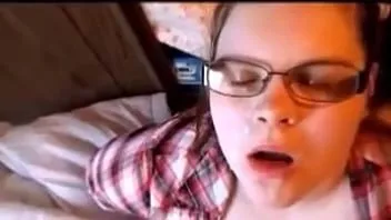 Abspielen Mollige BBW wird tief in die Muschi gefickt und bekommt eine Gesichtsbehandlung von der Muschi in den Mund