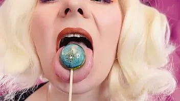Putar Video Asmr: lipstik, sarung tangan jaring dan lolipop (arya grander)