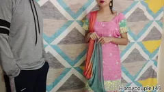 play Desi Sardarni Macocha zerżnięta z dużym kutasem w Full HD, gorąca indyjska mamuśka rucha cipkę