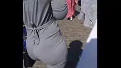 Reproduzir Pegue o Big Booty Bubble Ass deste sincero adolescente de ébano