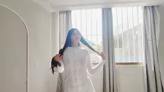 play 穿着调皮护士服的继妹无法抗拒哥哥的大鸡巴