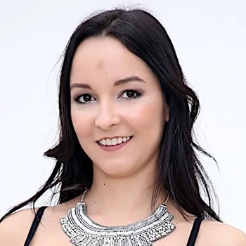 Bintang porno Monika Wild