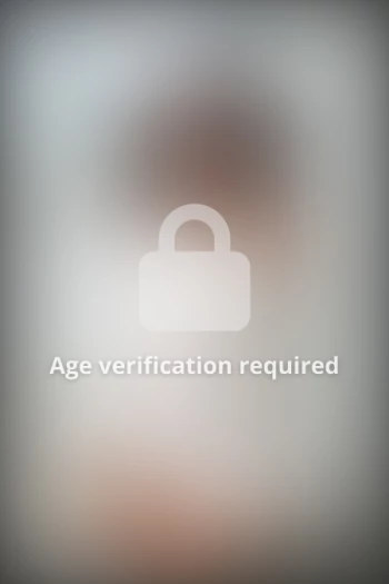 قناة Crystal Clark