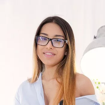 Bintang porno Roxy Lips